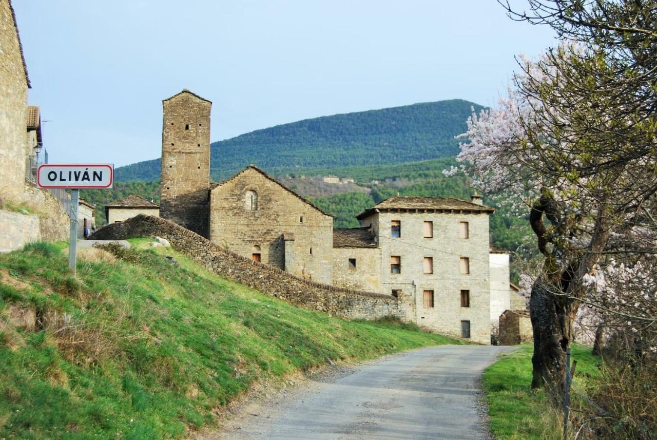 Villa Casa Azon Oliván Esterno foto